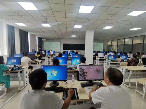 秀山電商技能培訓火熱招生 計算機技術培訓，培訓費食宿費全免